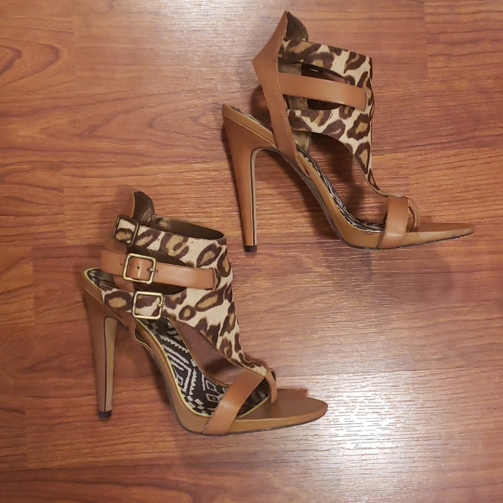 Sam Edelman Jaguar Print